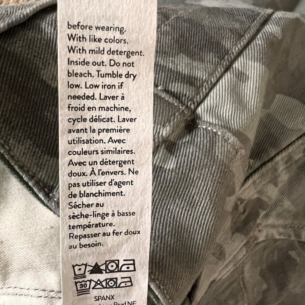 NWT Spanx Camouflage Stretch Twill Ankle Cargo Pants Size Large and Medi… - Picture 8 of 10